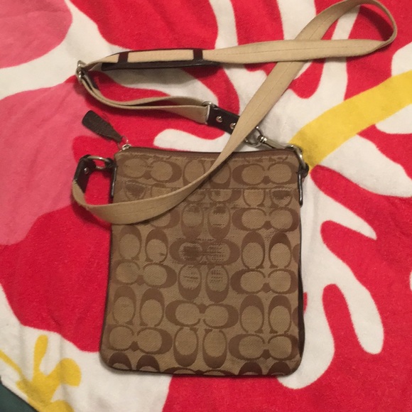 Coach Crossbody - Picture 2 of 2